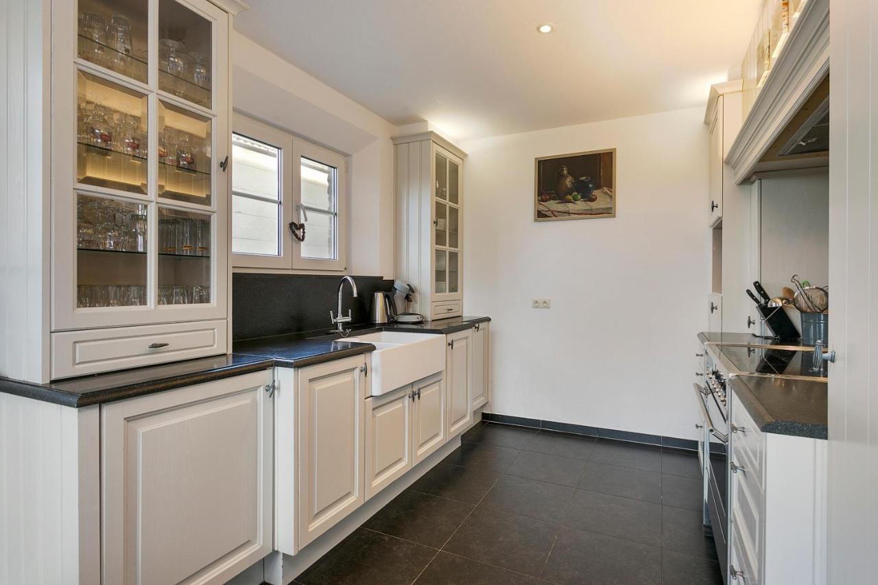 Villa 'T Korenhof - Landelijk Gelegen Villa Op 4 Km Van Het Strand Koksijde Esterno foto